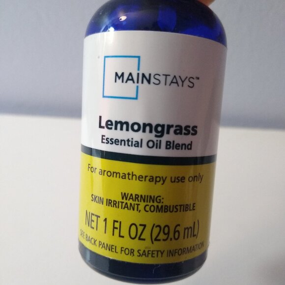 Lemongrass Essential Oil Blend - 1 oz - Picture 1 of 7